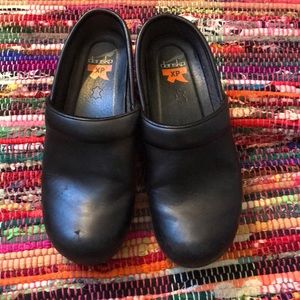 Black Danskos XP